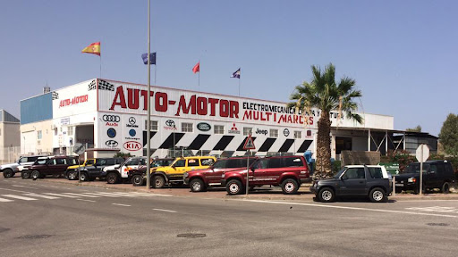Taller Mecánico Auto Motor 4x4