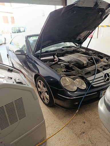 Taller Especialistas en Aire acondicionado de Coche carga de gas, diagnóstico y reparación (con cita)