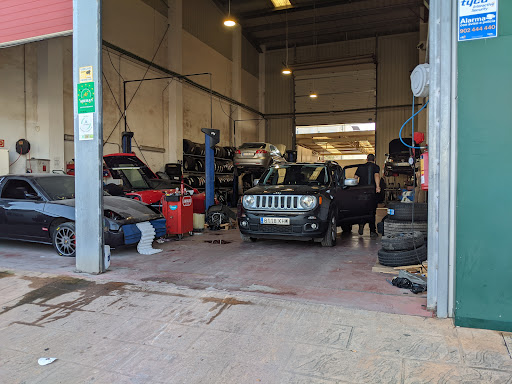 TALLER Rent a Car Vanrell