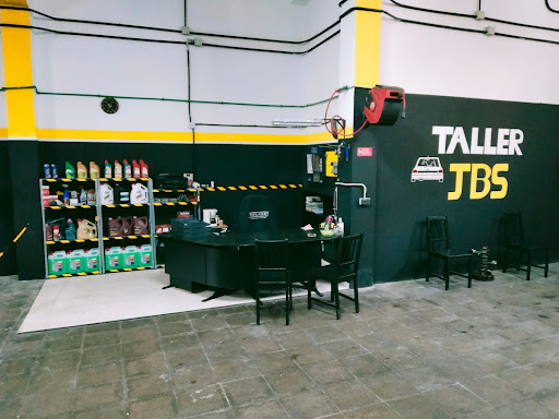 Taller mecánica JBS Sport - Telde