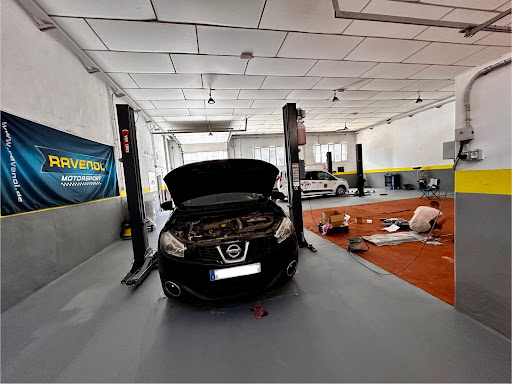 Spain Auto Taller