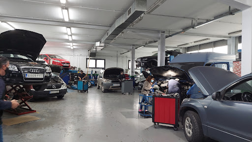 AUTOSANTPEDOR, S.L.