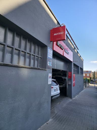 AUTO TONA, S.L. Renault