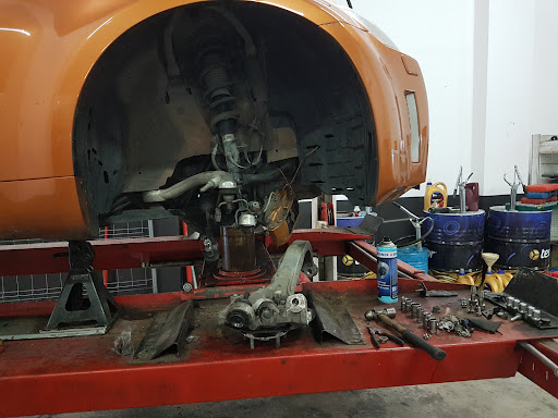 TALLER MOTOR A PUNT