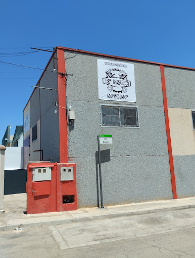 Taller mecánico RF MOTOR