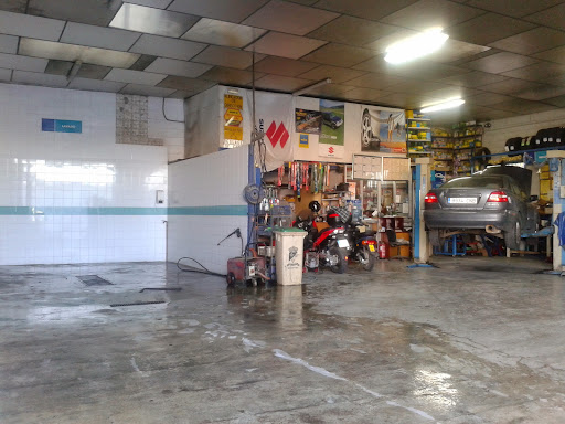 Talleres y Grúas Bravo